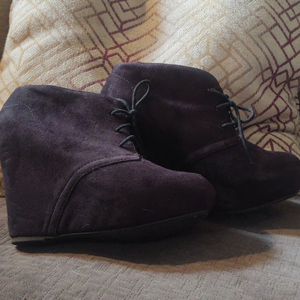 Suede Booties -Black